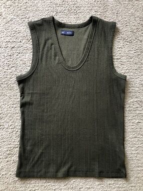 Gap- Tank Top.NWOT.